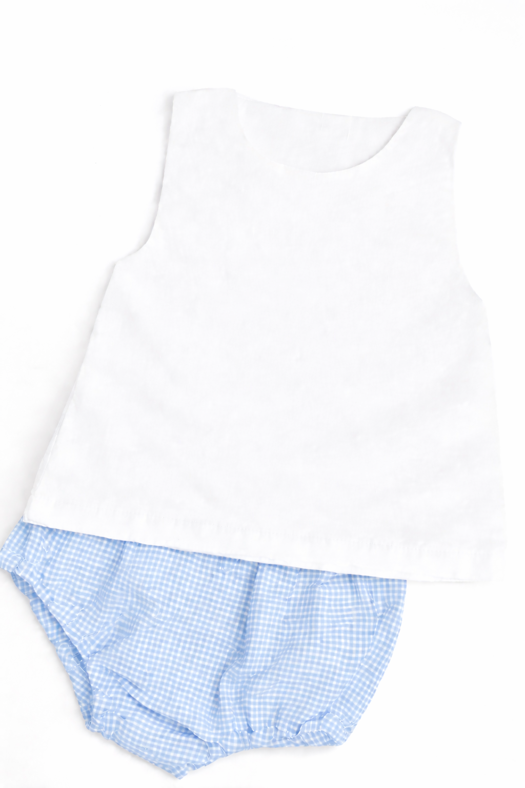 Light blue gingham diaper set