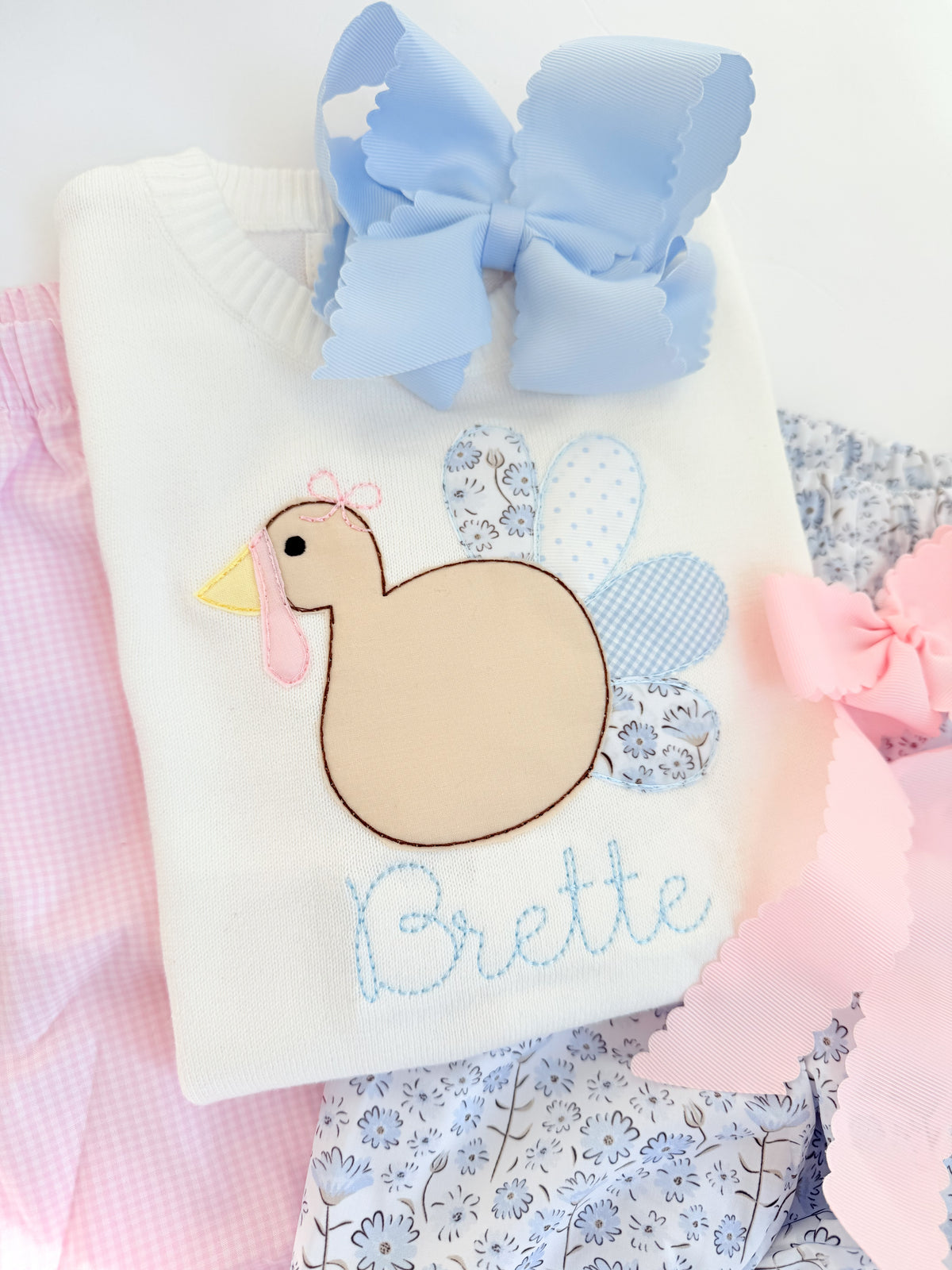 Girls turkey applique sweater