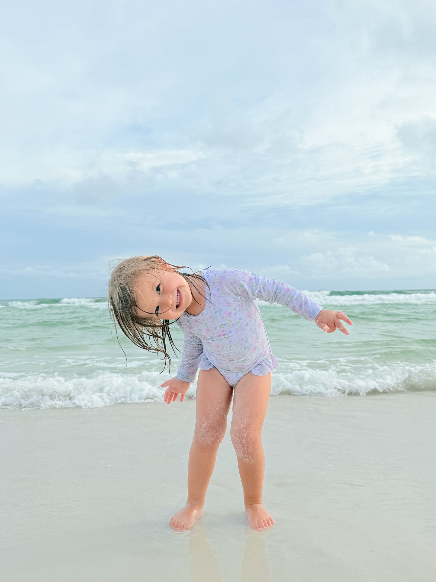 Girls 1 piece swim suit
