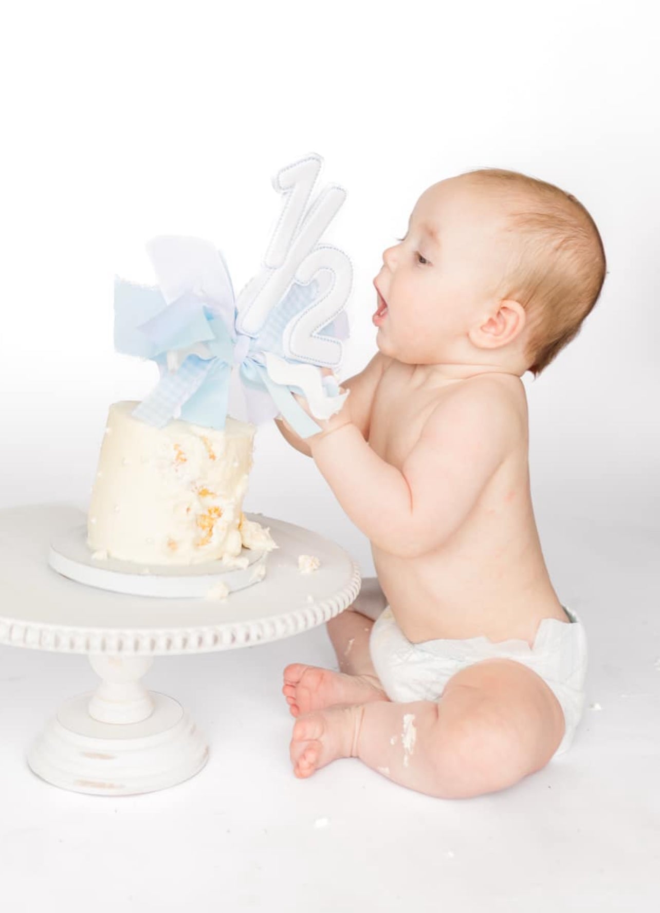 1/2 cake topper